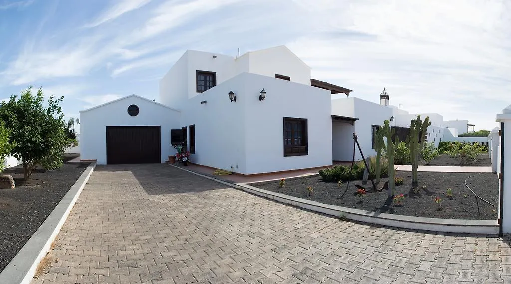 Villa Rosales Tahiche